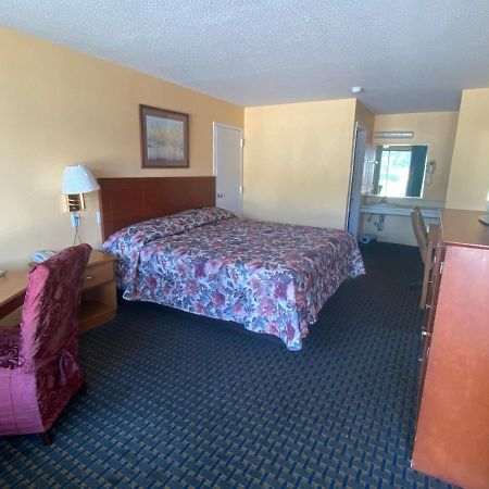 Budget Inn Alma Exteriér fotografie